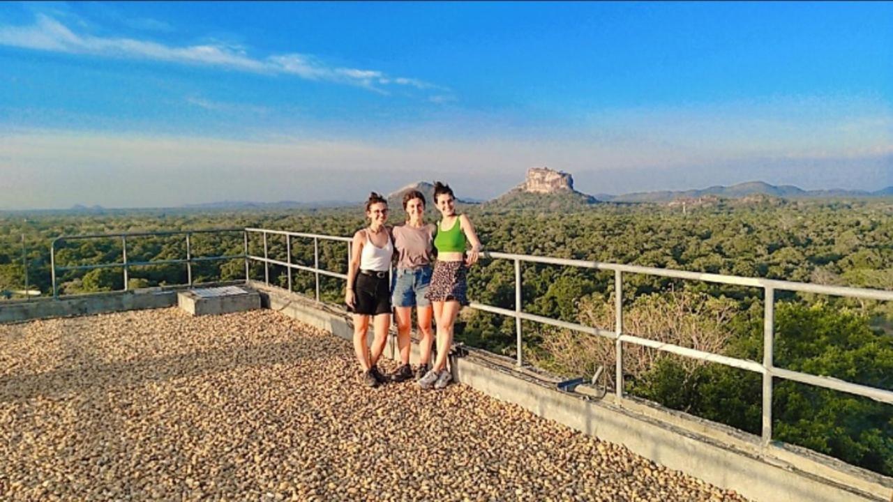 Sigiriya Rastha Hostel Exterior foto