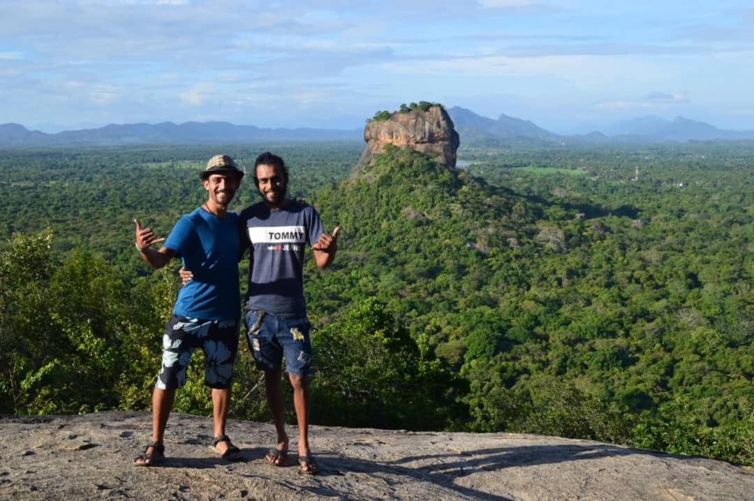 Sigiriya Rastha Hostel Exterior foto